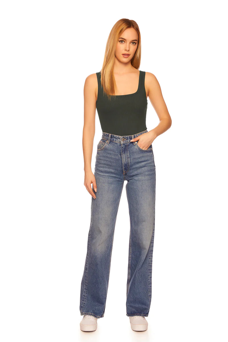 Rib Scoop Tank