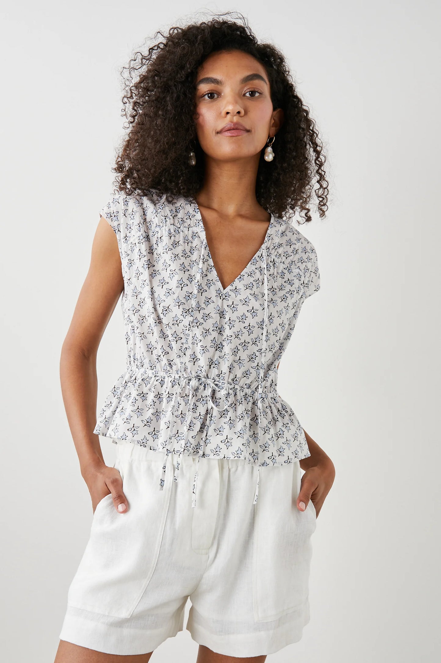 Savi Top White Blue Ivy