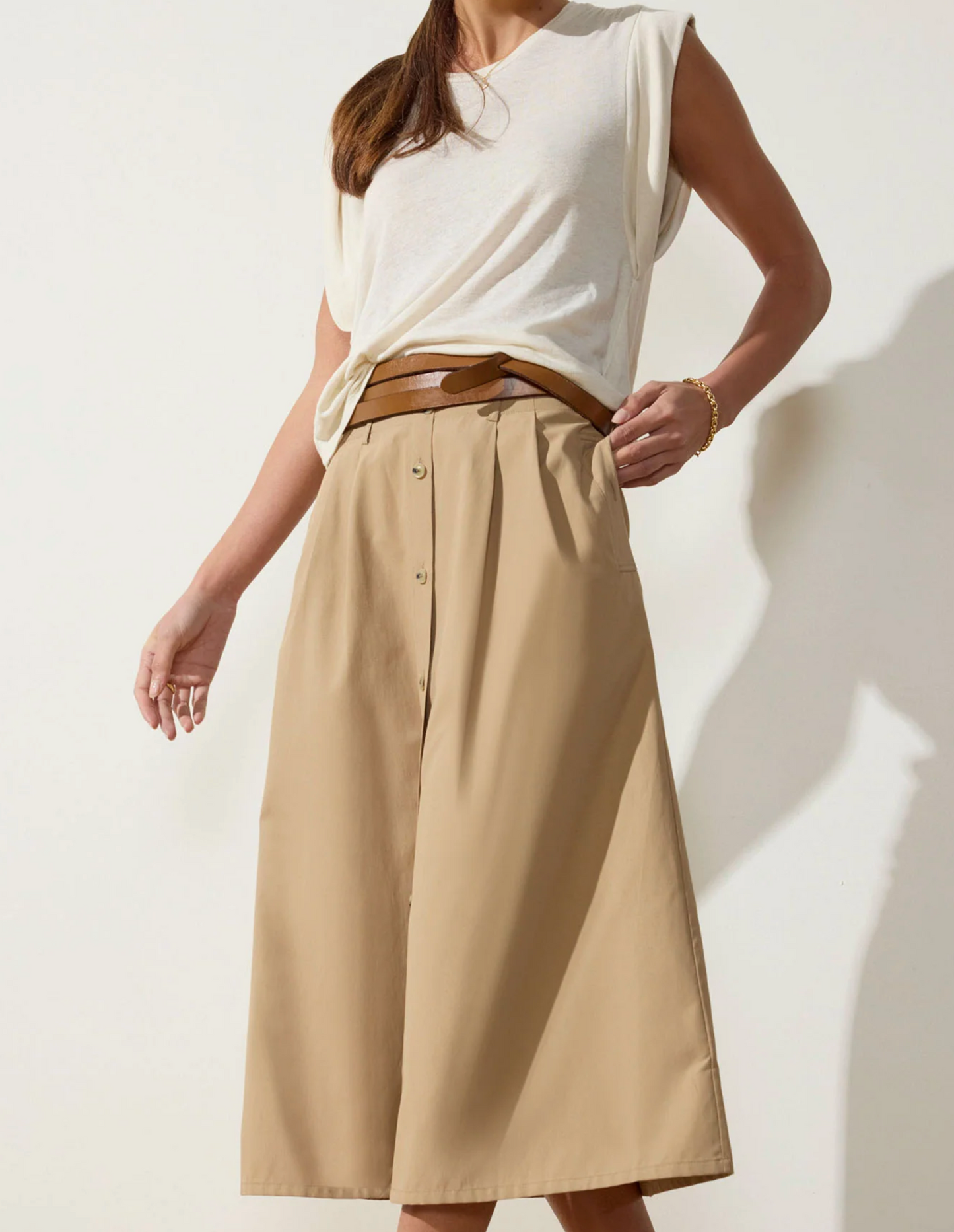 Reins Tee
