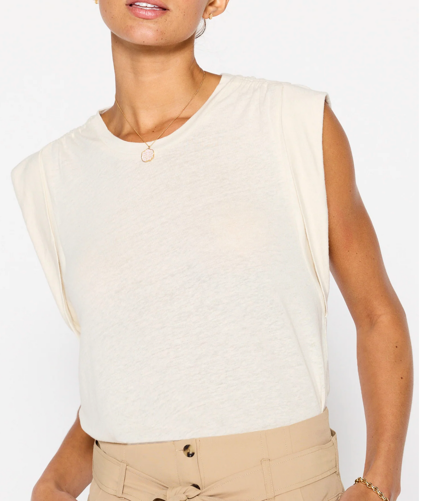 Reins Tee