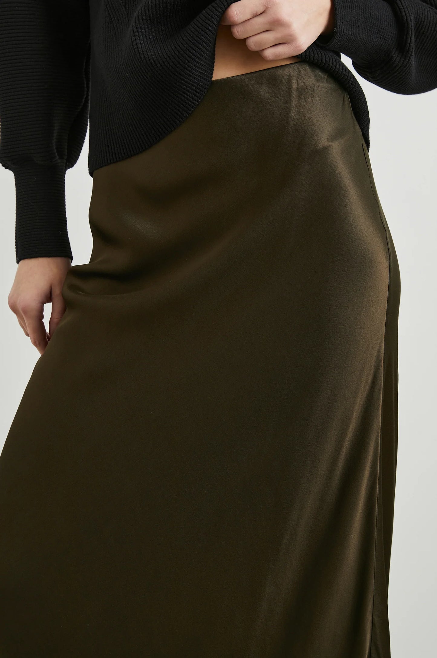 Romina Skirt in Dark Moss