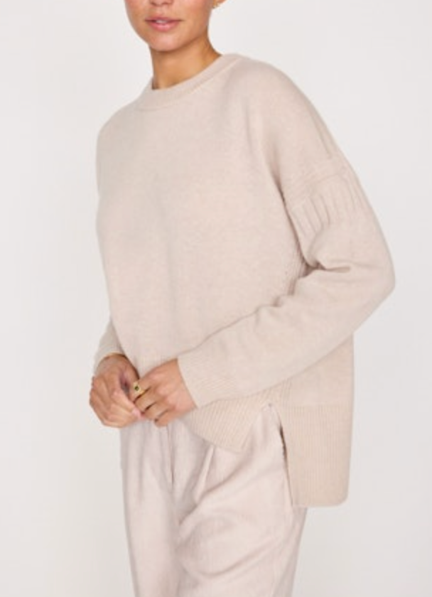 Noah Crewneck Almond Buff